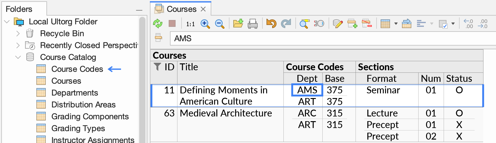 The blue arrow in the Folders sidebar indicating the table providing data to the currently selected cell in the perspective editor.